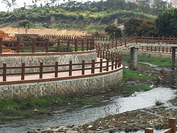 公园植栽型生态挡墙砌...